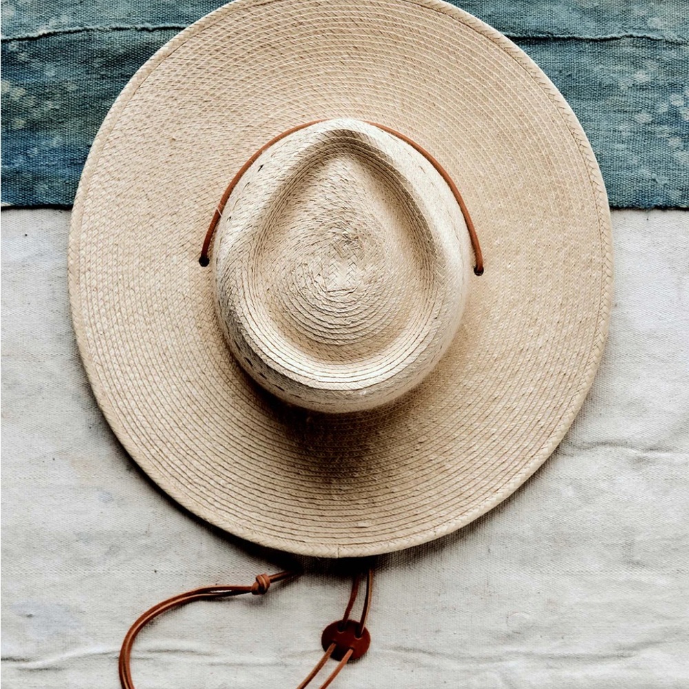 Imogene + Willie handwoven vented guatemalan palm hat - Picture 4 of 4